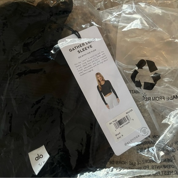 NWT Alo Gather Long Sleeve size small - Picture 6 of 6